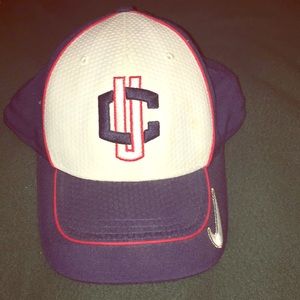 UConn hat